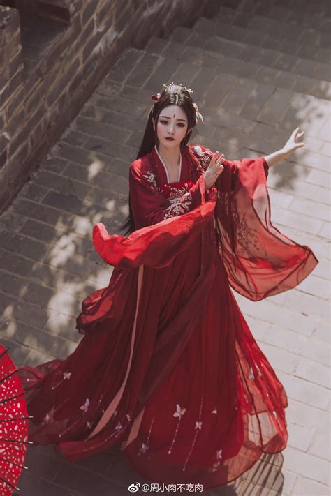 Pin By Phương Anh Nguyễn On Co Trang Hanfu Girl Traditional Asian Dress Traditional Chinese