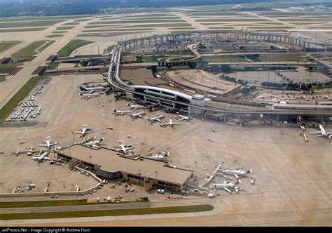 Kdfw Airport Airport Overview Andrew Hunt Jetphotos