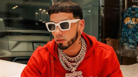 Anuel AA no murió esto le pasó y por eso no aparece en público