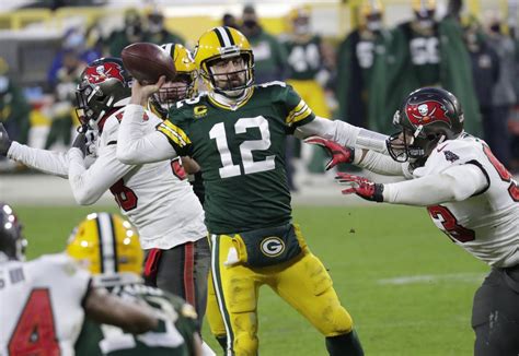 Game Recap Packers Fall To Bucs 31 26 In Nfc Championship Game