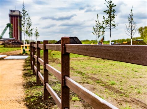 Pasture Fence Field Post 3700003