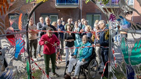 feestelijke opening beleeftuintjes bartimeus doorn nieuwsblad de kaap