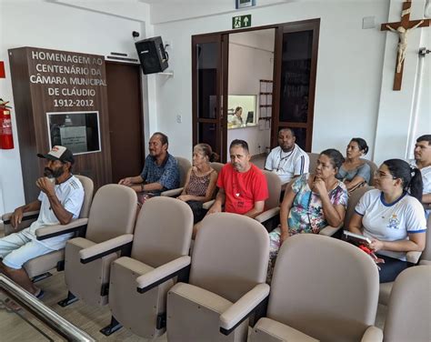 Usuários do CAPS visitam a Câmara de Cláudio a finalidade de