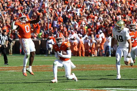 Clemson Tigers Vs Georgia Tech Yellow Jackets How To Watch Online