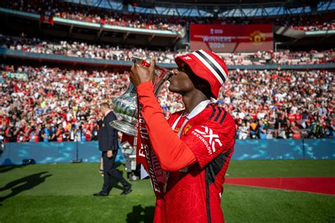 Kobbie Mainoo and the box-to-box run that won Manchester United the FA ...