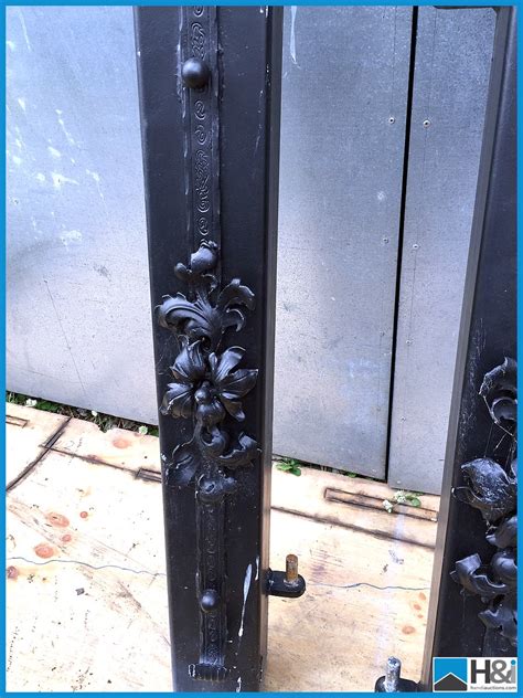 Pair Of Ornate Decorative Gate Posts With Gudgeons 150mm Square X