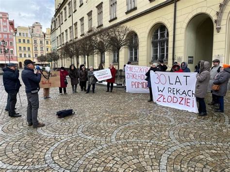 Manifestacja Lokator W We Wroc Awiu B Dziemy Protestowa A Do