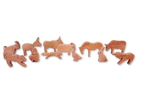 Artistic Wooden Farm Animals Set – Kidodido