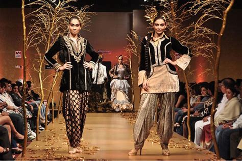 Ritu Beri A Talented Fashion Designer From India Utsavpedia