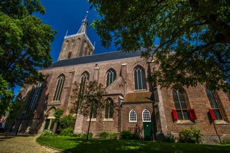 Met Christoffel Op Pad Naar Het Oude Bedevaartstadje Hasselt