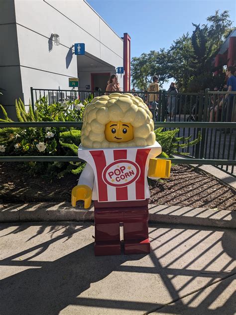 Biography explains the early life of artist kelso cornelius 23