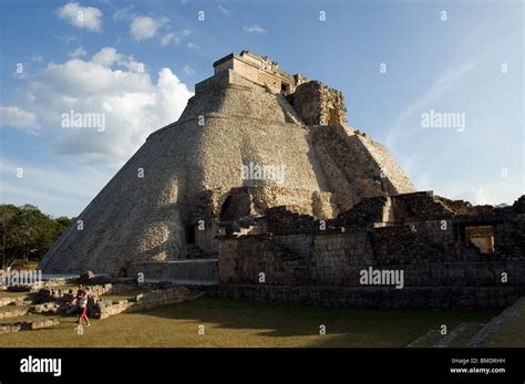 The Magician Pyramid In Uxmal Stock Photo Alamy