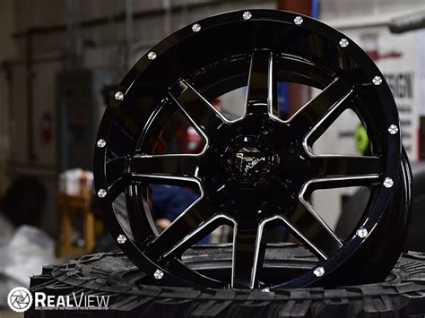 Realview Of Fuel Offroad Maverick D610 Gloss Black W Milled Spokes 20x10 24 D61020008245