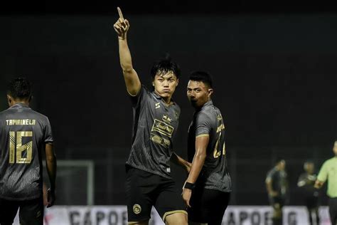 Feby Eka Putra Resmi Tinggalkan Arema FC Bola Net