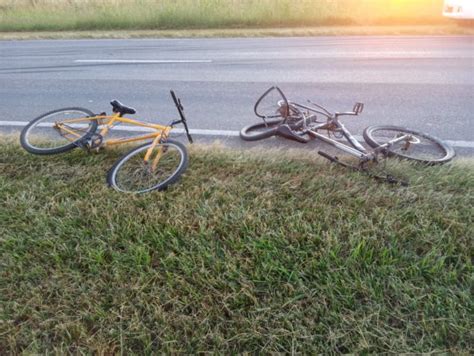 Ciclista Fue Chocada Por Un Cami N En Villa Trinidad