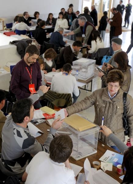 Los candidatos a la Xunta piden la participación en una tranquila