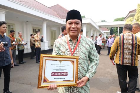 Berhasil Tekan Kemiskinan Ekstrem Pj Gubernur Banten Al Muktabar Raih