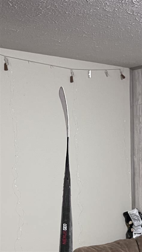 New Senior Bauer Right Handed Nexus Geo Hockey Stick Sidelineswap