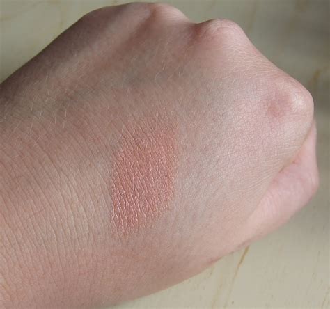 AceSparkleStar MAC Creme D Nude Lipstick