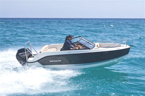 Fiche Technique Quicksilver Activ 555 Bowrider Par Quicksilver