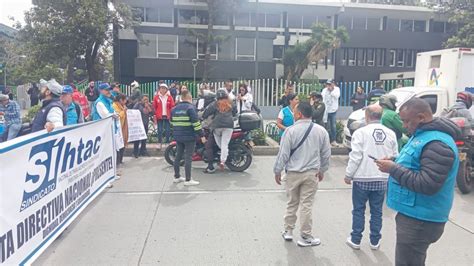 Movilidad en Bogotá hoy 18 de mayo Manifestaciones cierres viales y