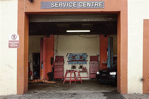 198600 Old Garages Stock Photos Pictures And Royalty Free Images Istock