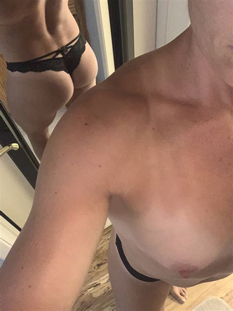 I Just Love Taking My Bra Off At The End Of The Day Porn Pic