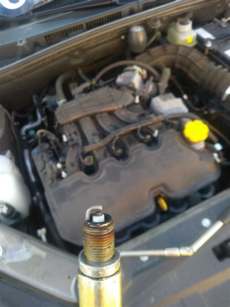 Свечи зажигания и тормозные колодки — Lada Гранта (2G) FL, 1,6 л, 2018 ...