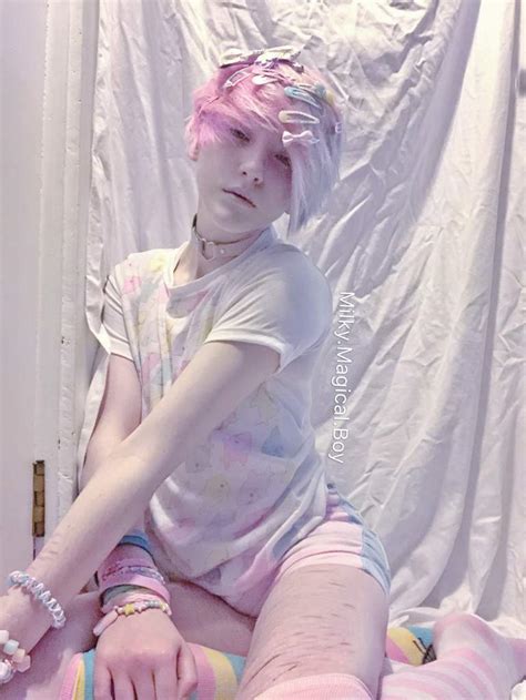 Femboy Amino