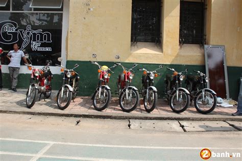 B Ng M T V I Xe V Hot Girl T I Bu I Ra M T H I Qu N Xe V Th Thao Banh Vn