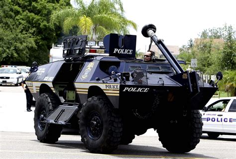 Armored Swat Vehicle 8 Mega Ev
