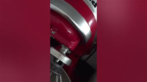 Как снять насадку венчик с планетарного миксера Kitchen Aid - YouTube