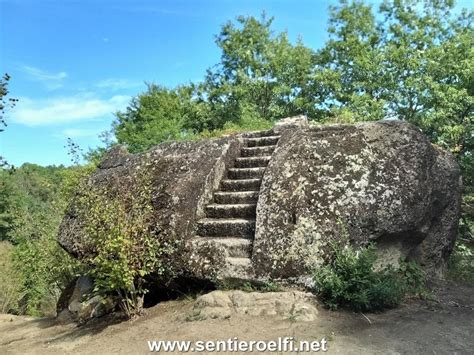 Domenica Aprile Archeotrekking Montecasoli Un Antico