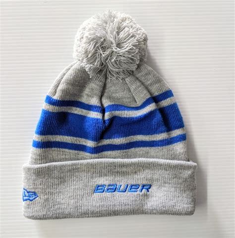 Bauer New Era Team Toque Royal Pom Pom Sportwheels Sports Excellence