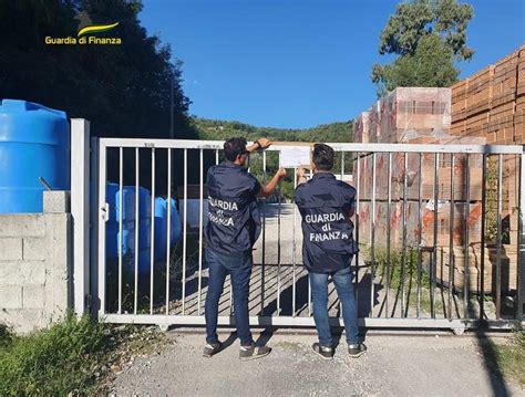 Reggio Calabria Maxi Sequestro A Imprenditore Edile Ascesa Favorita