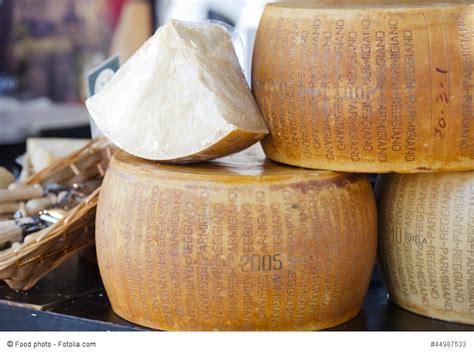 Grana Padano Vs Parmigiano Reggiano Ecoturismonline