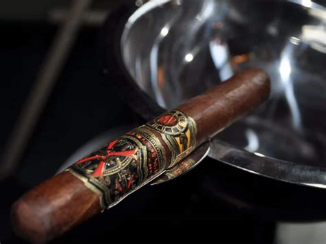 Puff Puff The Worlds 10 Best Cigars Man Of Many