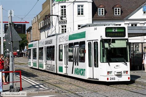 Deutschland Straßenbahn Freiburg im Breisgau Triebwagen 245