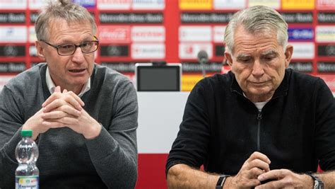 Fu Ball Vfb Stuttgart Neuer Trainer Gegen Wolfsburg Vfb Stuttgart