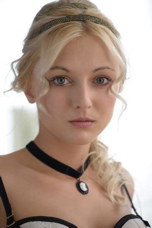 Amazing Blonde Freshie In A Hair Band Takes Cum Onto Her XXX Dessert