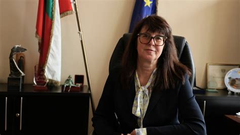 Служебният министър на здравеопазването Галя Кондева би останала на ...