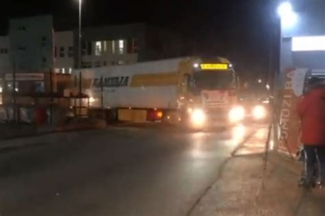 Konvoj Sa Lepera Pomo I Iz Sarajeva Krenuo Ka Turskoj Video