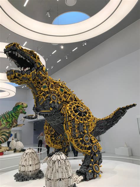 The Technic dinosaur at the lego house : r/lego