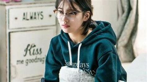 The sweatshirt of Nam Hong-Joo (Suzy Bae) in While You Were Sleeping (DramaK) | Spotern