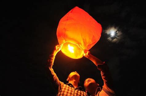 26 Images Of The First Unofficial Gay Marriage In China China Underground