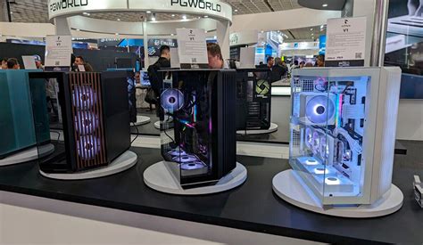 Aerocool Presenta Su Nuevo Gabinete Apnx V Y Las Fuentes De