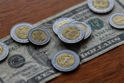 Peso Mexicano 31 Enero Sufre Una Fuerte Caída Y Pierde Frente Al Dólar