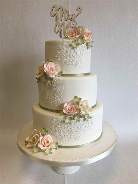 Amberley Tier Cake Using Pretty Lace Panels And Sugar Roses