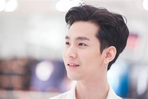 Pin By Minh Xiao On Moon Love MingKit Moons The Series Amor Gay