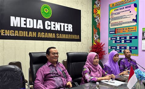 Pengadilan Agama Samarinda Mengikuti Webinar Perayaan Hari Perempuan